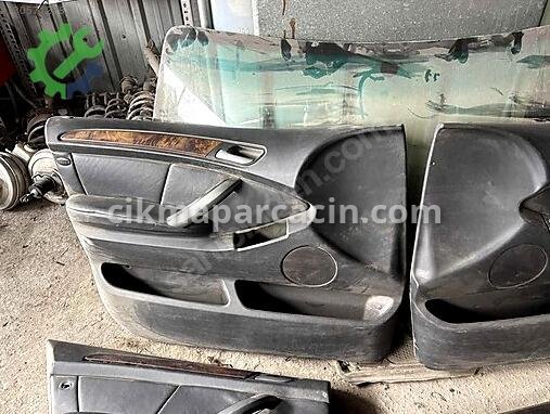 BMW X5 Kapı Döşemesi çıkma parça