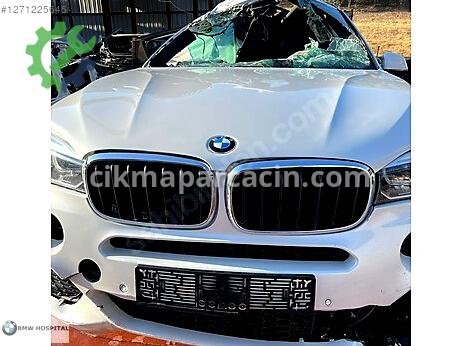 BMW X5 Ön Panjur çıkma parça