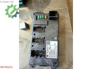Çıkma Orijinal Beyin BMW 3 Serisi 9374508