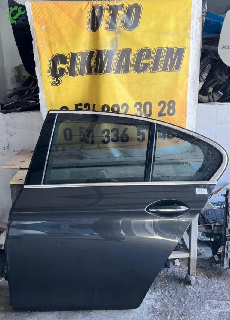 BMW 5 Serisi Sol Arka Kapı çıkma parça