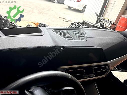 BMW 3 Serisi Torpido çıkma parça