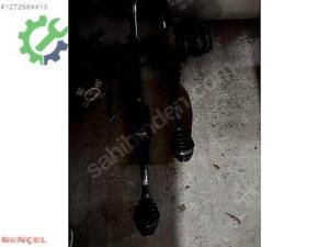 BMW X1 (E84) Orijinal Çıkma Aks Başı