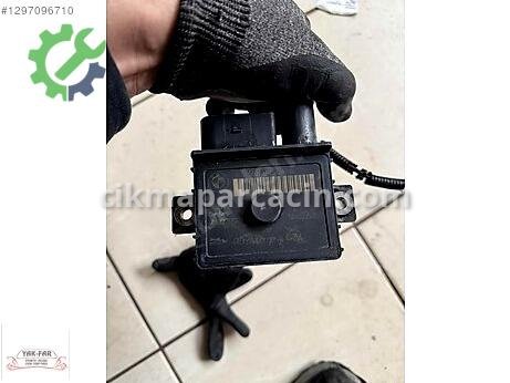BMW 5 Serisi Röle çıkma parça