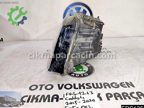 Volkswagen Caddy Sağ Ön Far çıkma parça