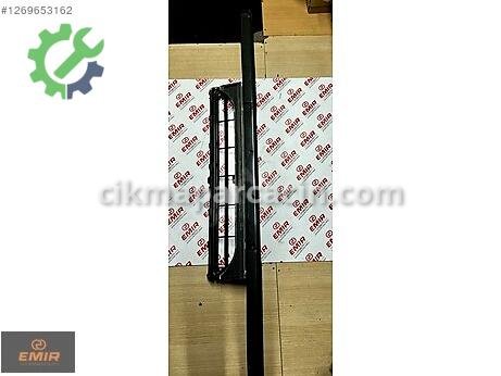 Mitsubishi Ön Panjur çıkma parça