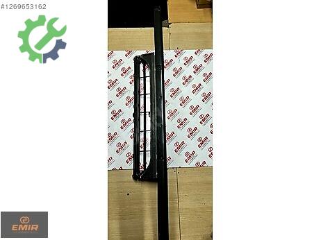 Mitsubishi Ön Panjur çıkma parça