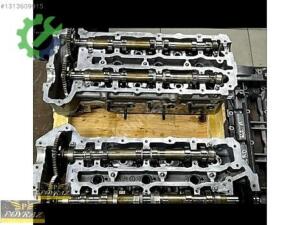 CHRYSLER 300 C 3.CRDİ OM642 MOTOR SİLİNDİR KAPAĞI A6420106720
