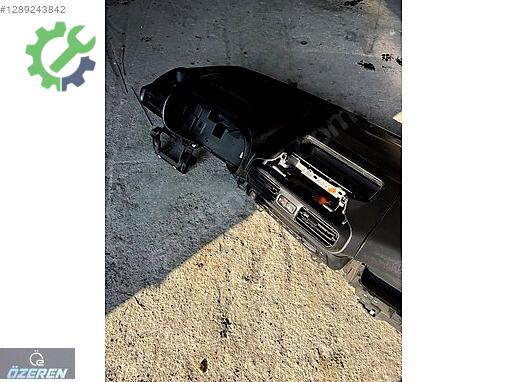 Citroen Berlingo Torpido çıkma parça