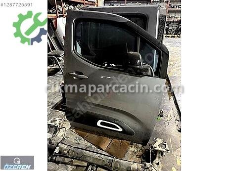 Citroen Berlingo Sağ Ön Kapı çıkma parça