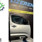 CİTROEN BERLİNGO 2022 SAĞ ÖN KAPI ÖZEREN YEDEK PARÇA 05301368927
