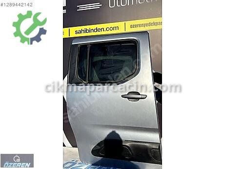 Citroen Berlingo Sağ Kapı çıkma parça