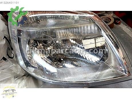 Citroen Berlingo Sağ Ön Far çıkma parça