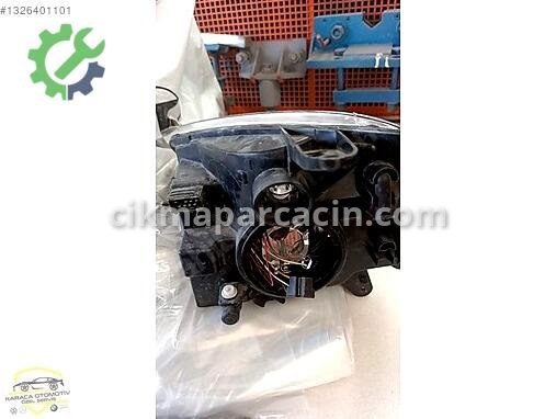 Citroen Berlingo Sağ Ön Far çıkma parça