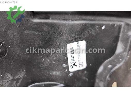 Citroen Berlingo Ön Cam çıkma parça