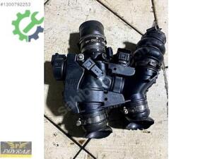 CİTROEN C4 BERLİNGO 1.6 HDİ HAVA GAZ KELEBEĞİ GÖVDESİ 9657485480