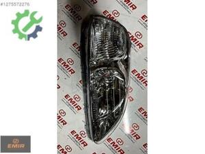 Honda Civic Orijinal Sıfır Sağ Ön Far 33101-S04-B0