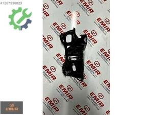 Toyota Corolla Orijinal Sıfır Tampon Tutacağı 52011-12360