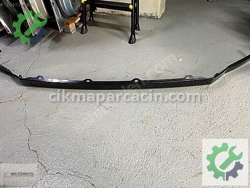 Volkswagen Crafter Ön Panjur çıkma parça