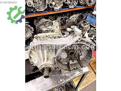 Volkswagen Caravelle Şanzıman Komple çıkma parça