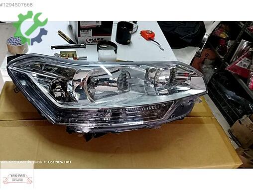 Citroen C5 Sağ Ön Far çıkma parça