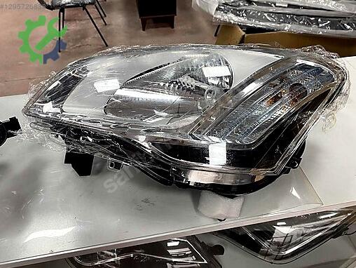 Citroen Berlingo Far çıkma parça