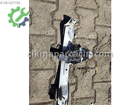 Dacia Duster Cam Krikosu çıkma parça