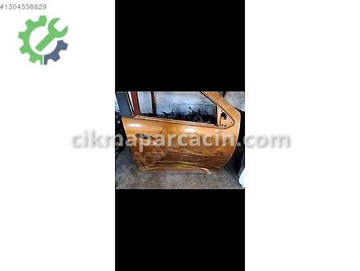 Dacia Duster Sağ Ön Kapı çıkma parça