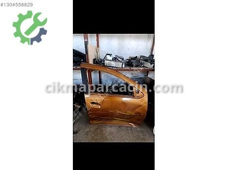 Dacia Duster Sağ Ön Kapı çıkma parça