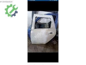 Dacia Duster sol arka kapı