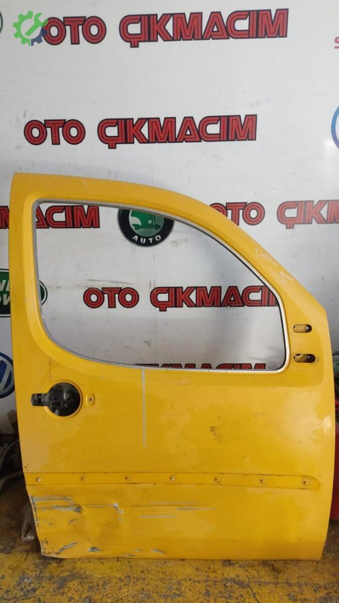 Fiat Doblo Sağ Ön Kapı çıkma parça