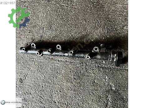 BMW 3 Serisi Enjektör Kütüğü çıkma parça
