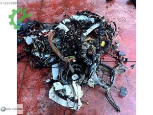 E70 3.0 M57 TESİSAT KESİK VAR BİR SÖKETTE