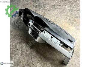E90 E92 E93 ORJİNAL EKRANLI TORPİDO BOŞ 35.000