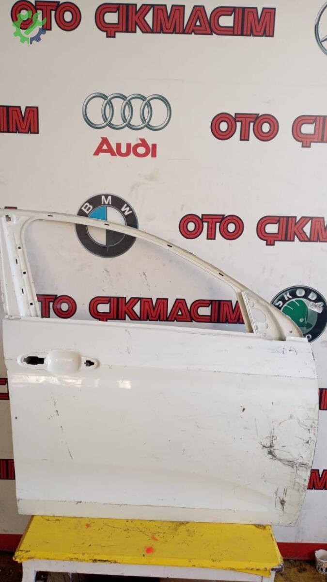 Fiat Egea Sağ Ön Kapı çıkma parça