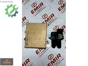 Sıfır Orijinal Bagaj Hyundai Elantra 81230-3X010