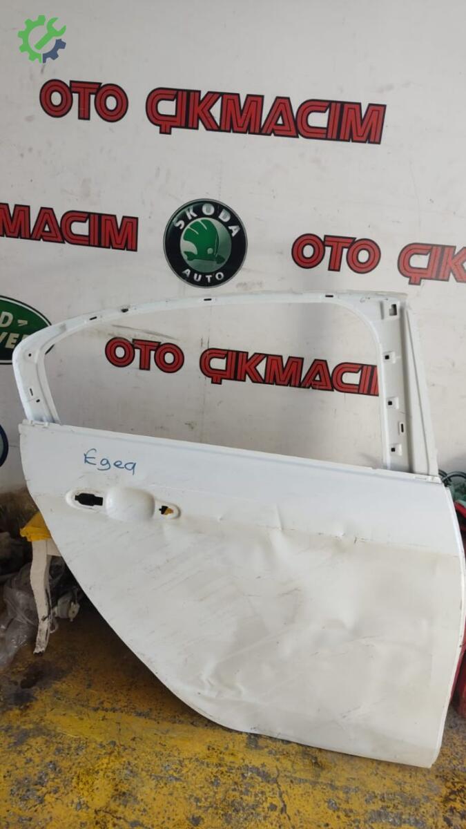 Fiat Egea Sağ Arka Kapı çıkma parça