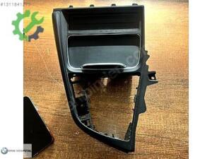 F30 F32 F36 F33 LCİ BARDAKLIK 4 SERİ UYUMLU LCİ M