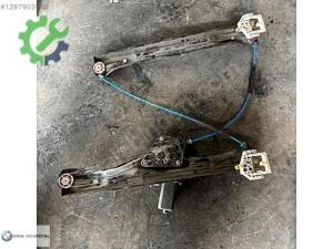 F30 SOL ÖN CAM KRİKOSU