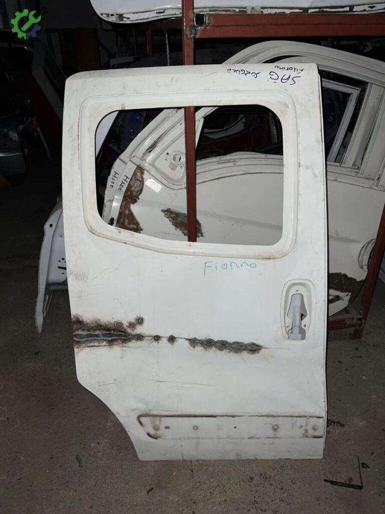 Fiat Fiorino Sağ Sürgülü Kapı çıkma parça