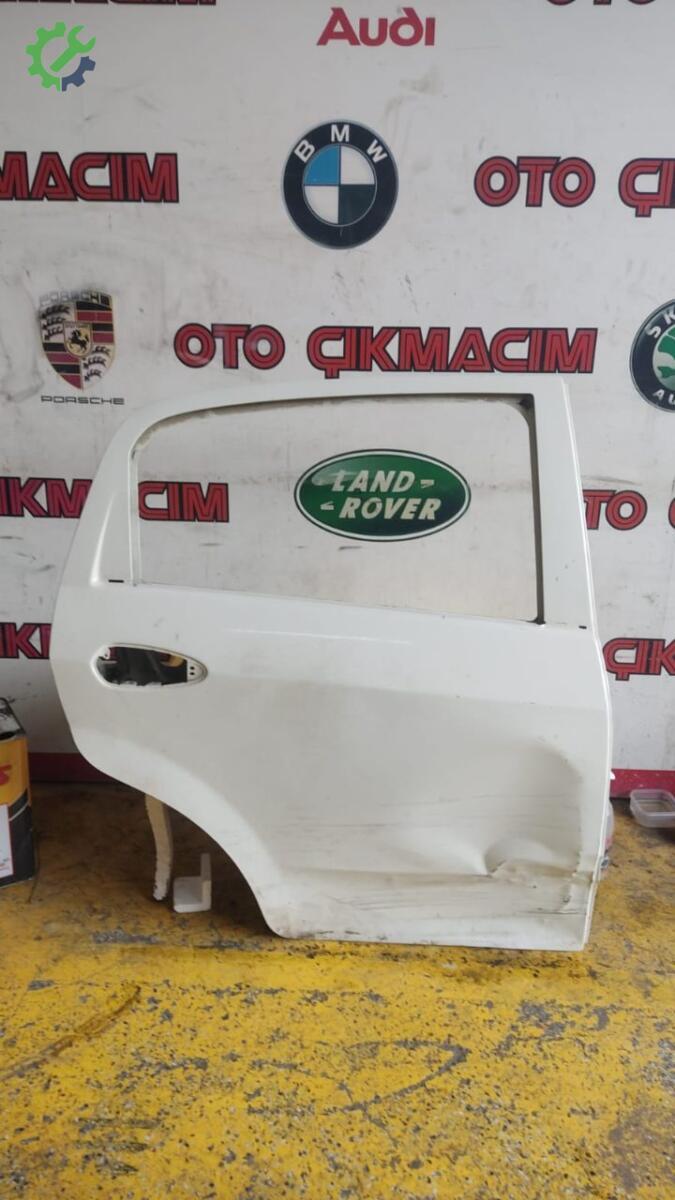 Fiat Punto Sağ Arka Kapı çıkma parça