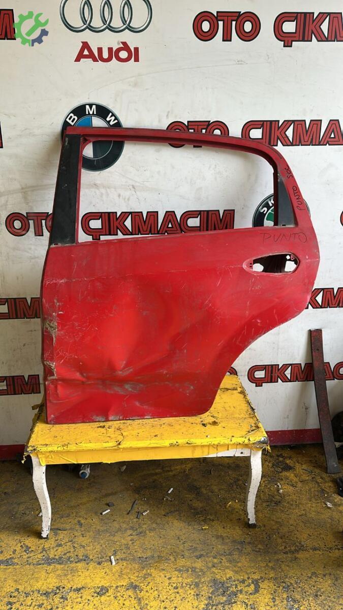 Fiat Punto Kapı çıkma parça