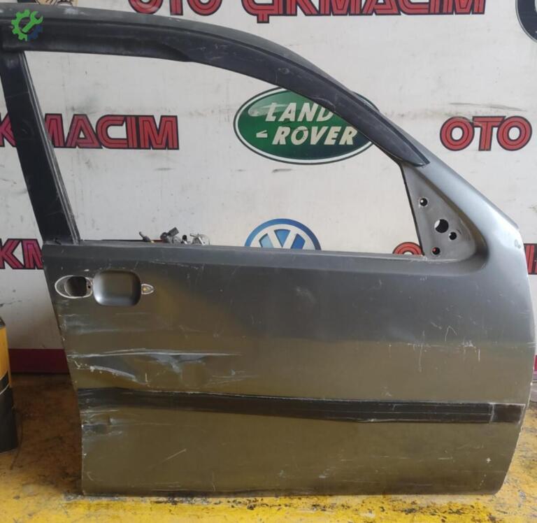 Fiat Tipo Sağ Ön Kapı çıkma parça