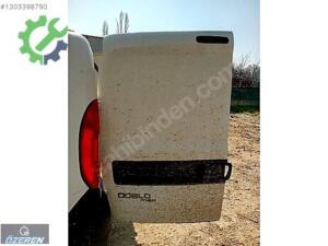 FİAT DOBLO 2017 SAĞ BAGAJ KAPAĞI OZEREN YEDEK PARÇA 05301368927