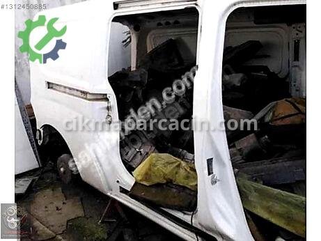 Fiat Doblo Sağ Çamurluk çıkma parça