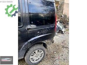FİAT DOBLO ( 2011 ) SAĞ ÖN KAPI ORJINAL ÇIKMA