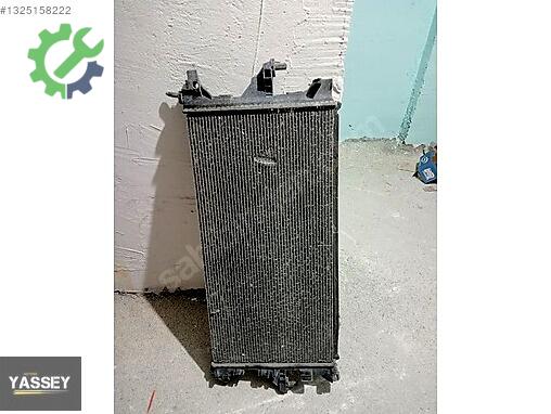 Fiat Radyatör çıkma parça
