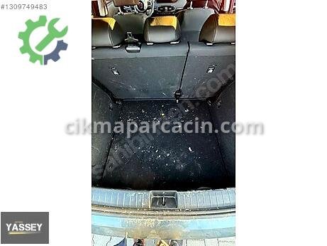 Fiat Egea Bagaj çıkma parça