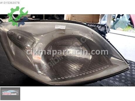 Fiat Fiorino Sağ Ön Far çıkma parça