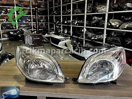 Fiat Fiorino Sağ Ön Far çıkma parça