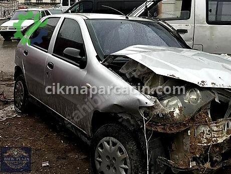 Fiat Palio Sağ Ön Kapı çıkma parça